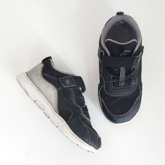 Stride Rite 360 Gordo Athletic Sneaker Toddler 10 - Picture 1 of 10